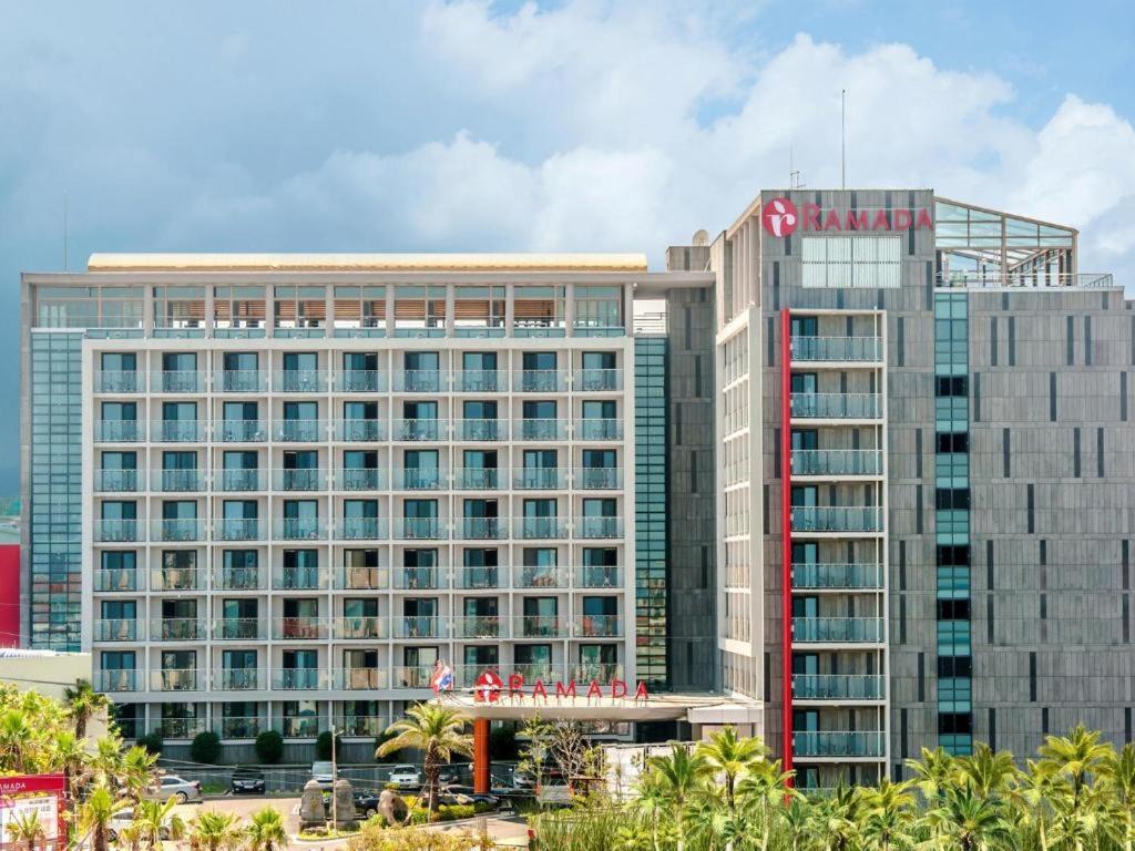 Hotel Ramada By Wyndham Jeju Hamdeok Exteriér fotografie