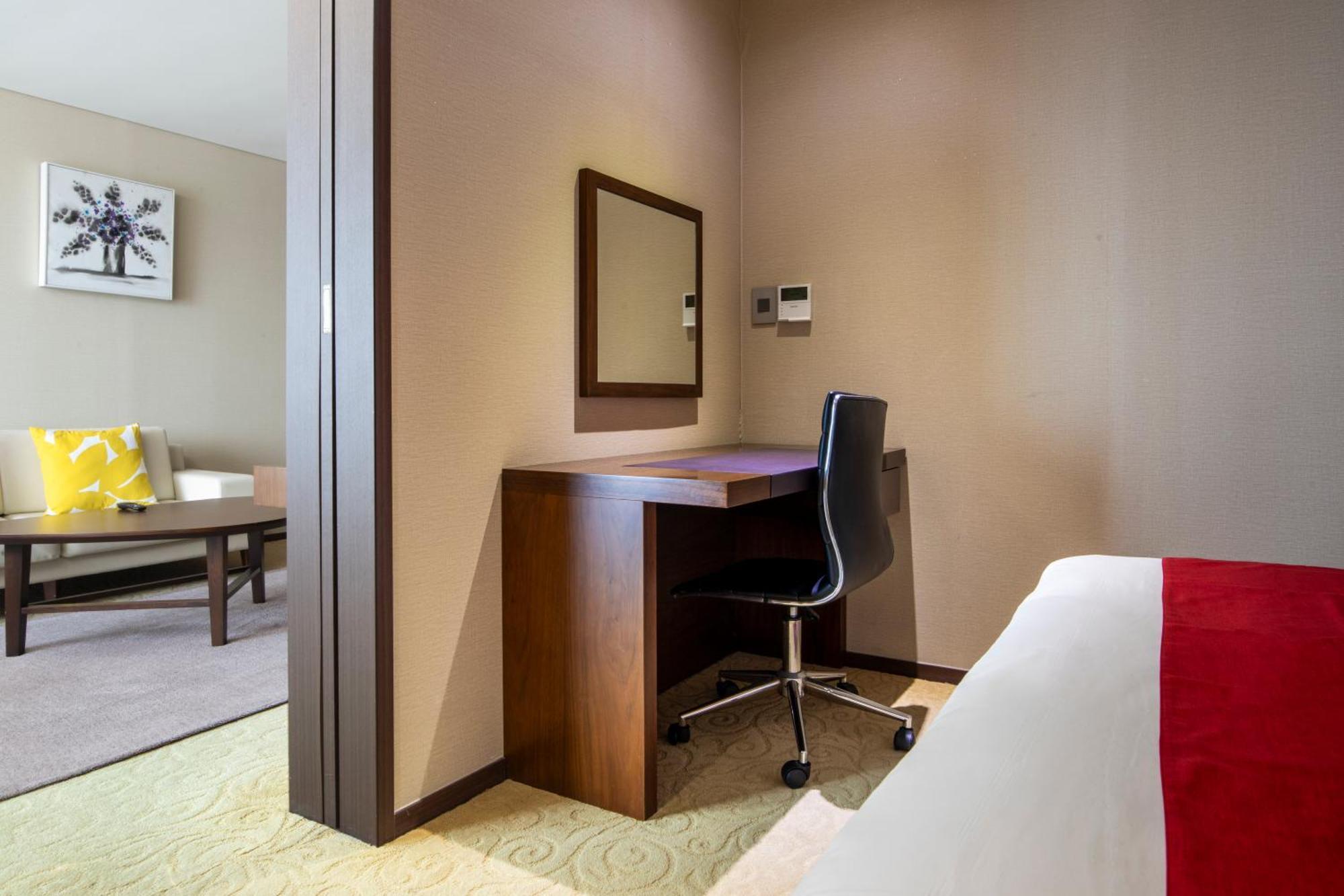 Hotel Ramada By Wyndham Jeju Hamdeok Exteriér fotografie
